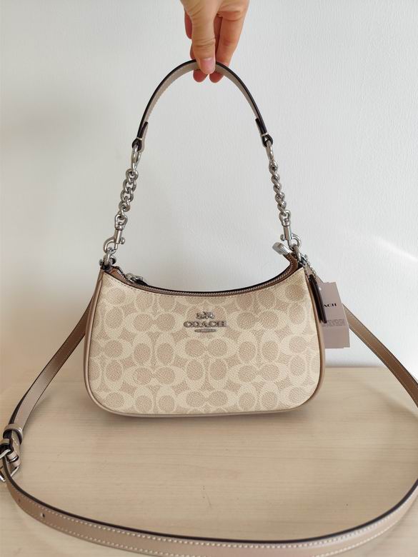 Canvas Chain Shoulder Bag