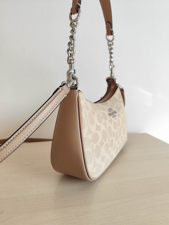 Canvas Chain Shoulder Bag