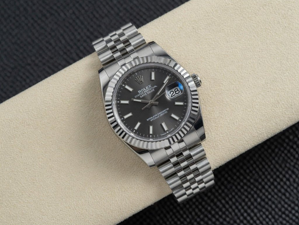 Elegant Stainless Steel Watch 31mm