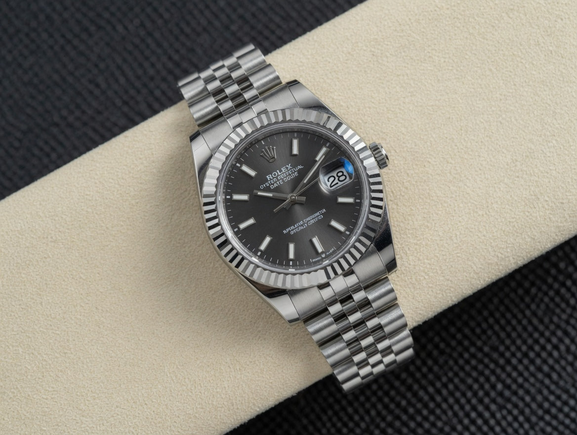 Elegant Stainless Steel Watch 31mm
