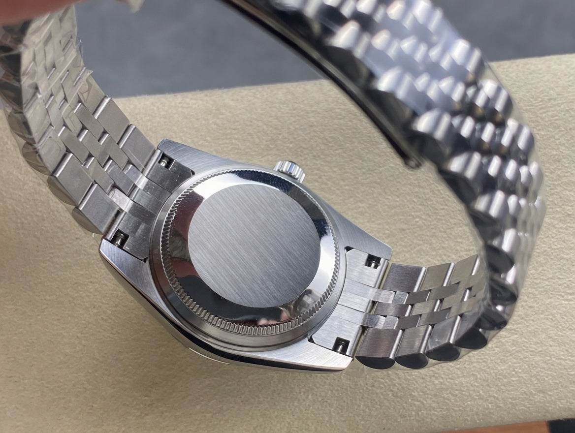 Elegant Stainless Steel Pink 31mm