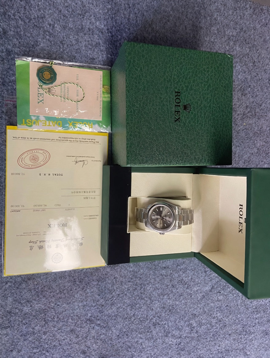 Elegant Stainless Steel Watch 31mm