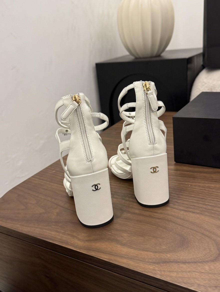 Chic Strappy Block Heel Sandals with Pearl Details
